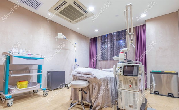 上海艺星医疗美容医院皮肤年轻化治疗室