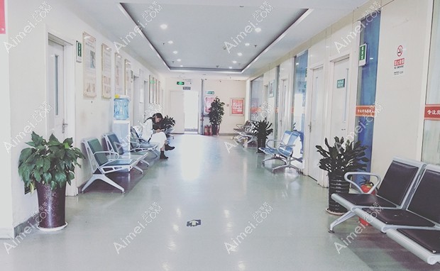 郑州第二中医院疤痕科环境