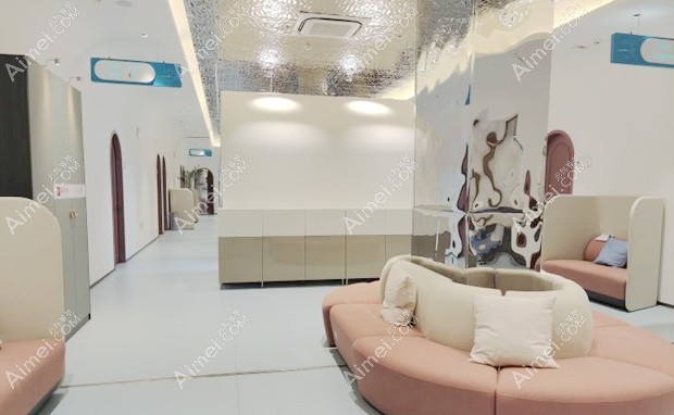 洛阳缔莱美医疗美容门诊部休息区