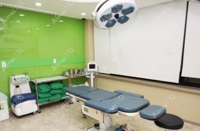 韩国Faceplus整形医院手术室