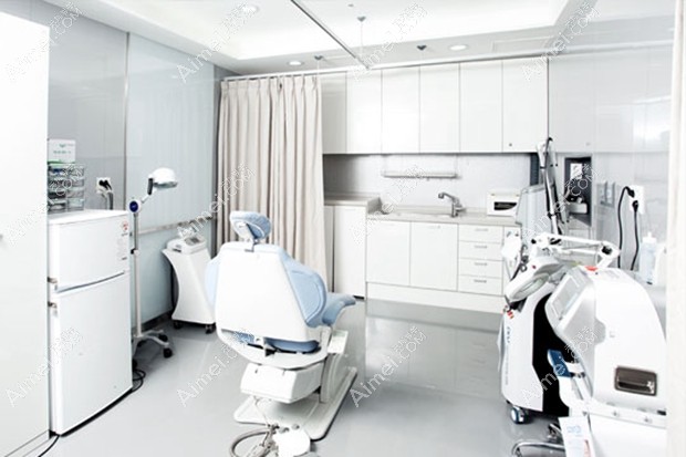 韩国芭堂整形外科医院诊疗室