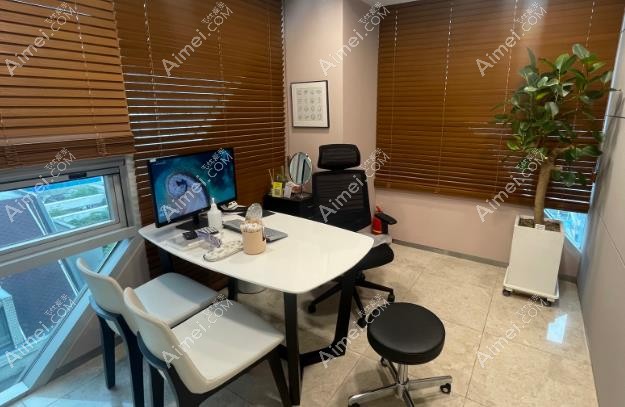 韩国乐日lara整形医院商谈室