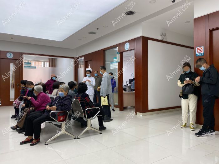 这是本院大厅环境