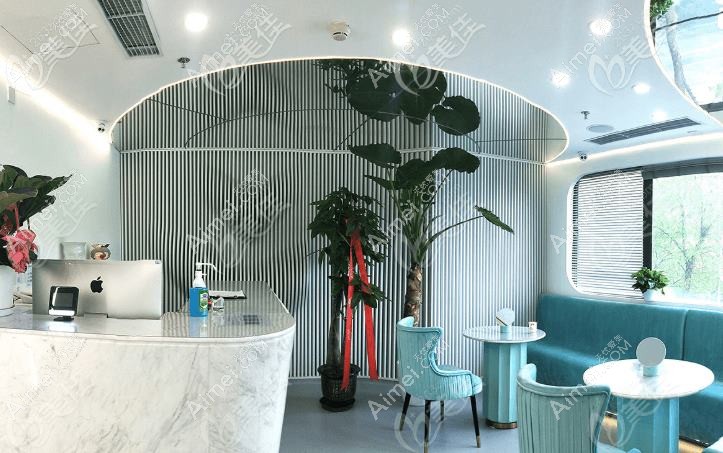 广州小草医疗美容门诊部