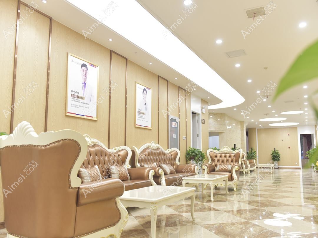 合肥柒加壹醫(yī)療美容門診部