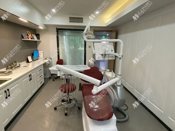 兰州诺贝尔口腔门诊部