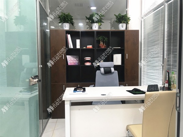 阜阳瑞尔口腔门诊部
