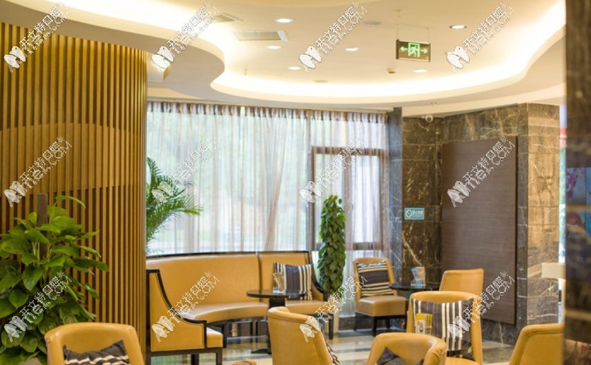 成都德道口腔门诊部