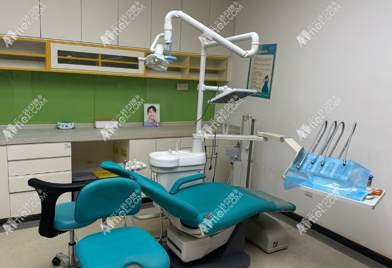 重庆渝北水晶八益牙科门诊部 重庆渝北水晶八益牙科门诊部