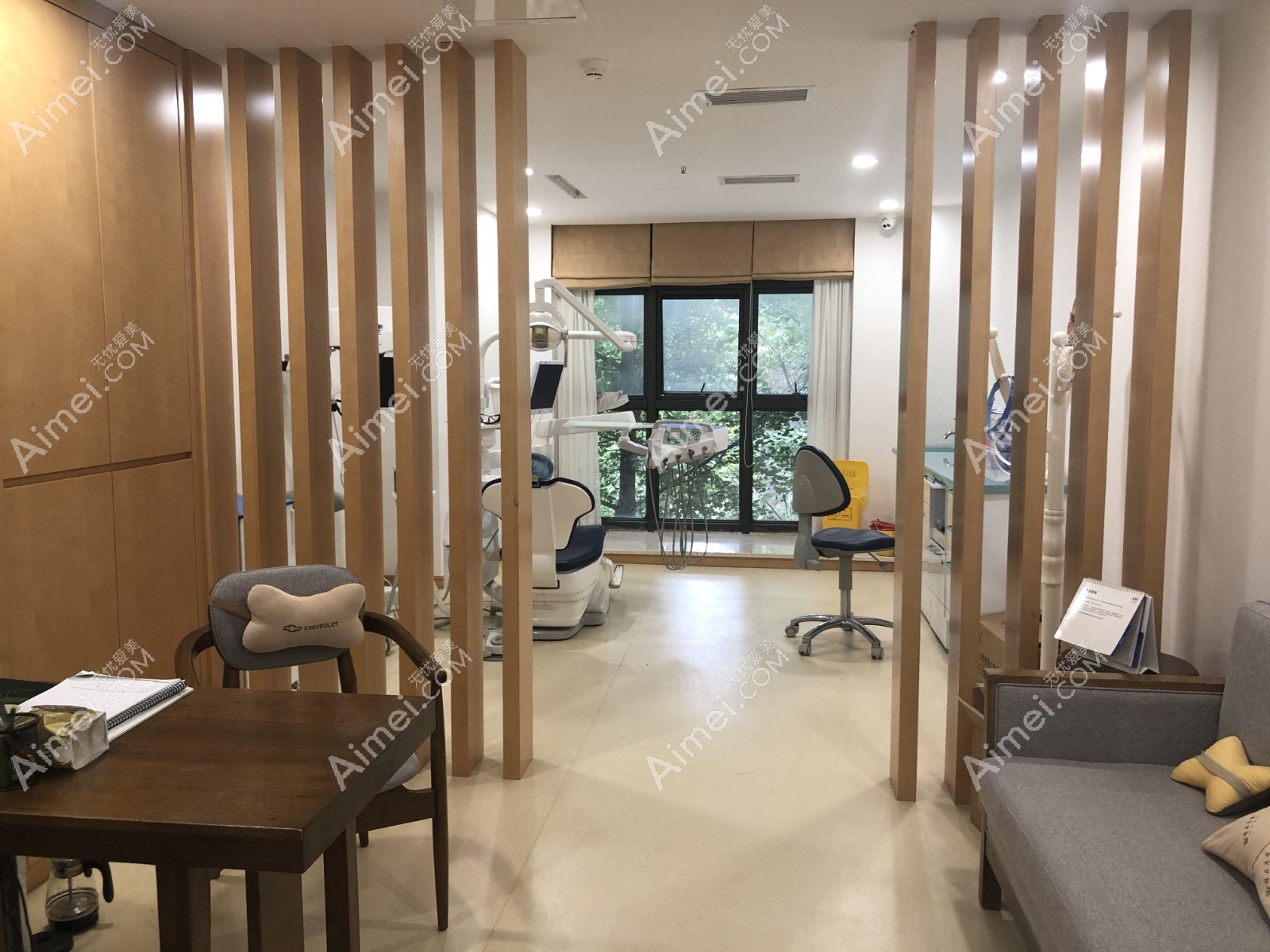 成都君臣口腔门诊部 成都君臣口腔门诊部