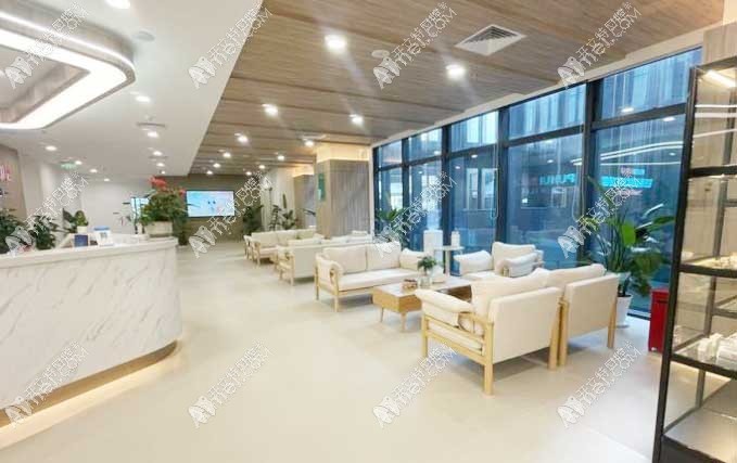 上海万维普惠口腔门诊部