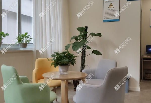 重庆市云嘉口腔诊所沙坪坝沙北街店 重庆市云嘉口腔诊所沙坪坝沙北街店