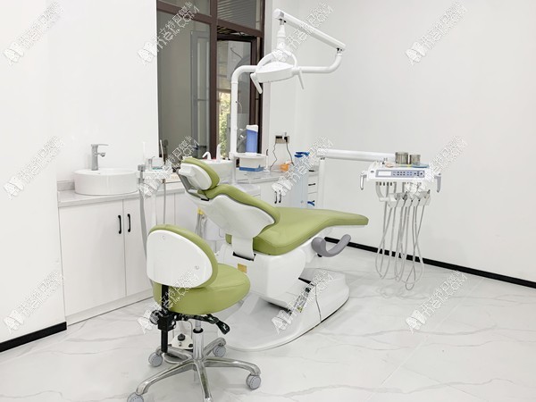 南宁笑笑口腔门诊部