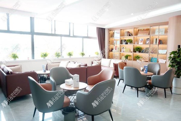 资阳齿康牙米口腔门诊部