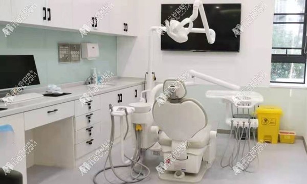 贵阳牙博士口腔门诊部