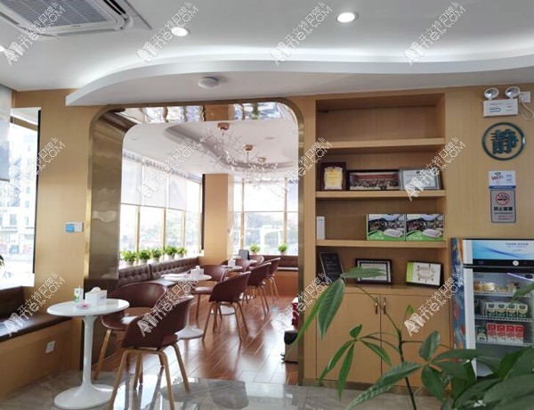 深圳欧雅口腔门诊部 深圳欧雅口腔门诊部