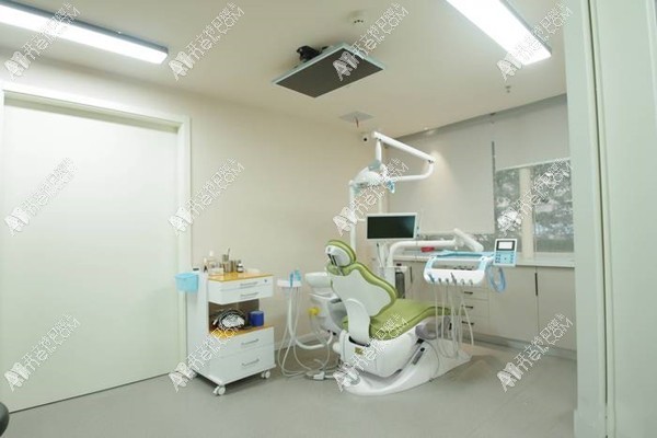 武汉青橙口腔门诊部