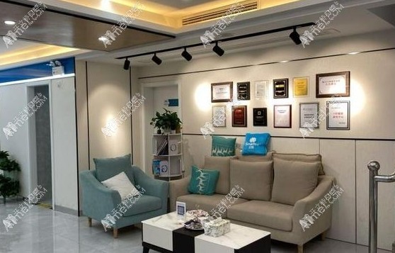 武汉优益佳口腔洪山雄楚大道门诊部