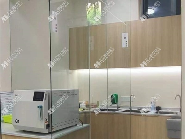 重庆铜梁诚毅口腔诊所(东城街道铜龙路店)