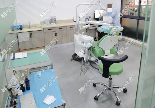 重庆沙坪坝明瑞口腔门诊部