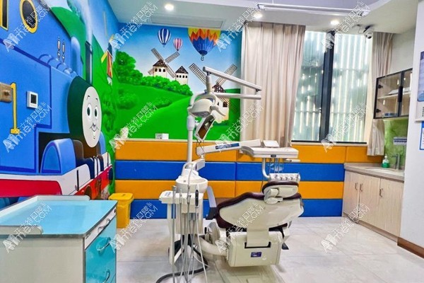 海口琼山中齿口腔门诊部 海口琼山中齿口腔门诊部