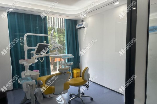 海口美兰鼎格尔口腔门诊部 海口美兰鼎格尔口腔门诊部