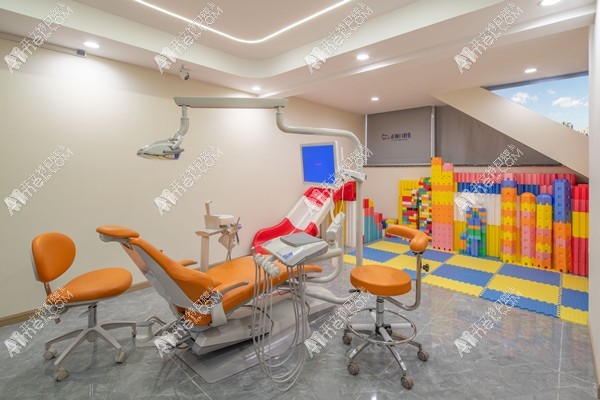 重庆正舸口腔诊所盘龙店