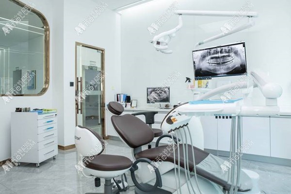 成都成华奥展口腔门诊部 成都成华奥展口腔门诊部