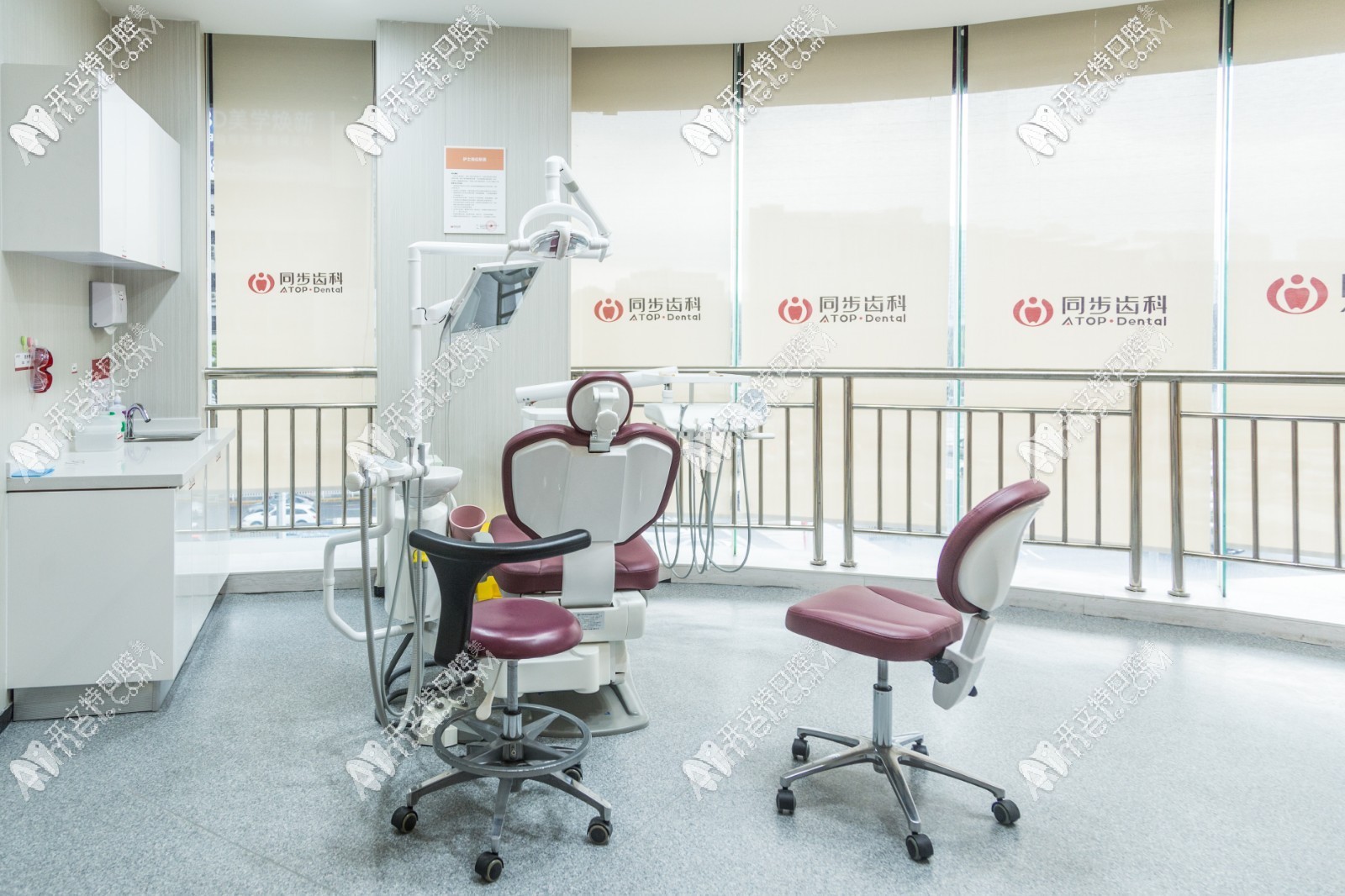 东莞同步齿科同和门诊部