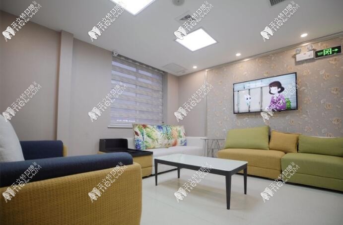 宝鸡小丁口腔门诊部