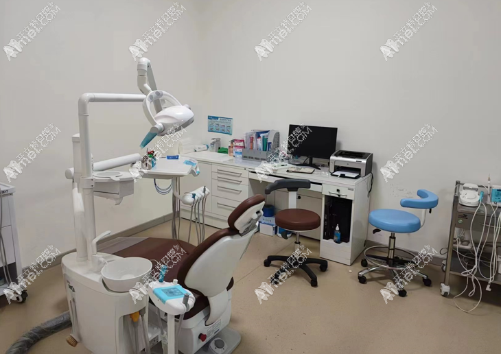 呼和浩特华辰口腔门诊部