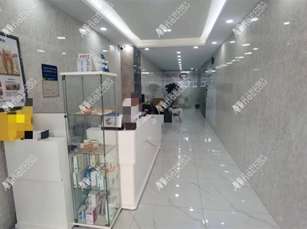 重庆九龙坡徐祖富口腔诊所