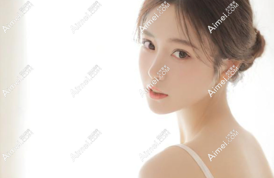 杜园园和刘志刚修复谁腻害？杜园园“妈生感”封神，刘志刚“动态美”登顶
