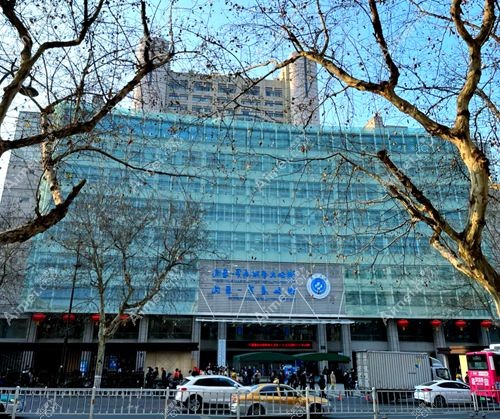 浙江大學(xué)醫(yī)學(xué)院附屬醫(yī)院