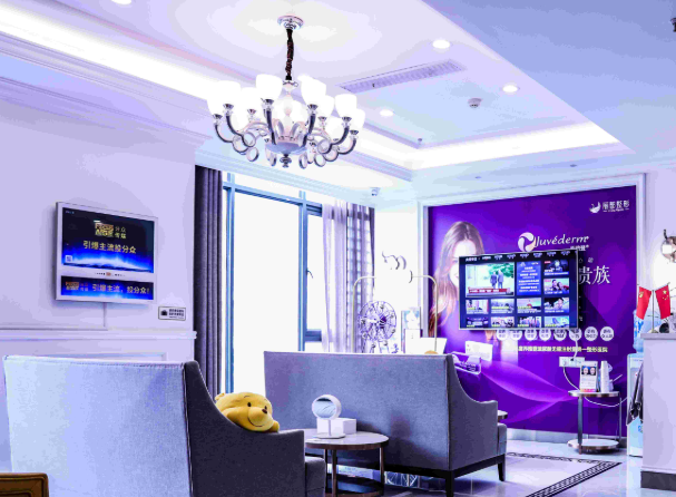 无锡丽都李松泽做眼袋怎么样?