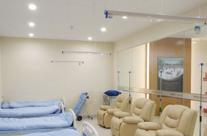 昆明昆大皮肤腋臭医院周末可以做手术吗？还有手术价格及医院位置大揭秘！