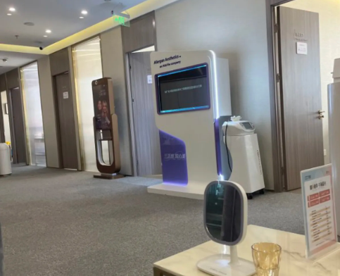 南京嘉怡美医生团队：经验比较丰富技术强