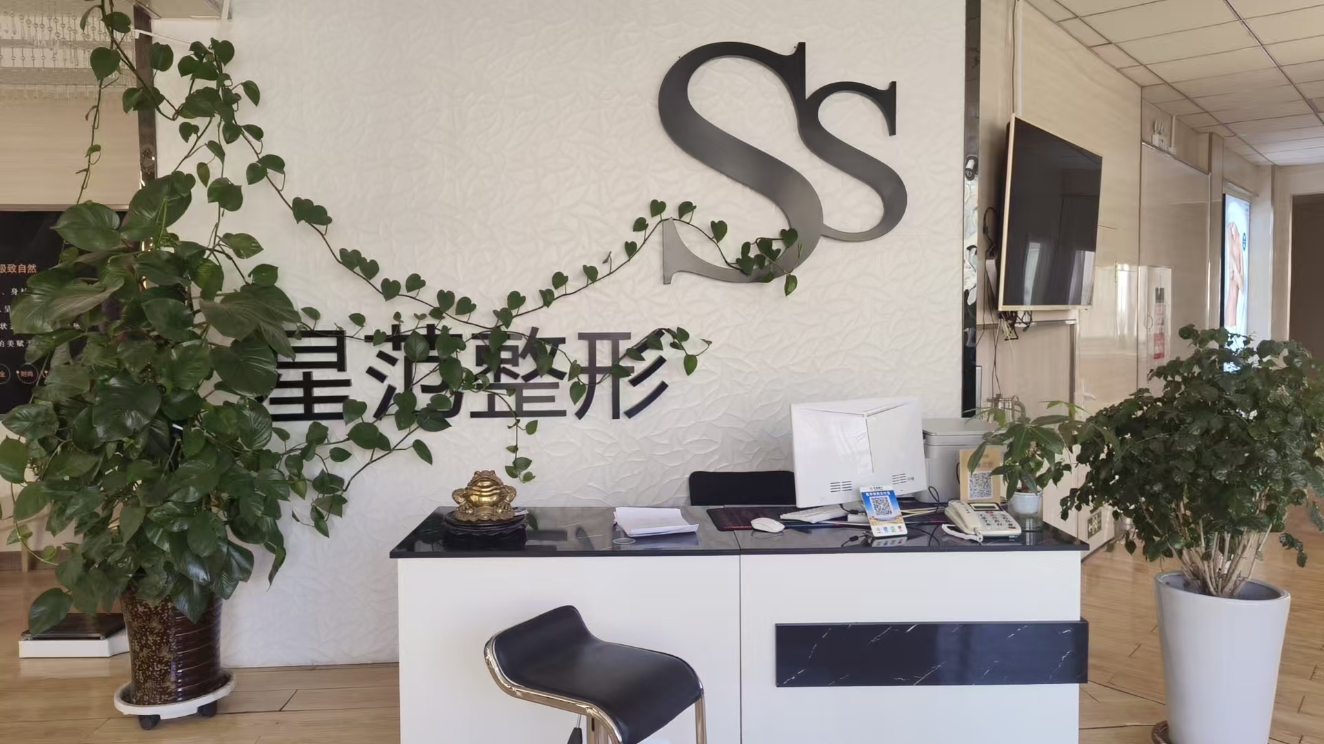 张掖星范整形医院罗虹霞医生技术好吗？5位老顾客分享亲身经历：自然度确实高