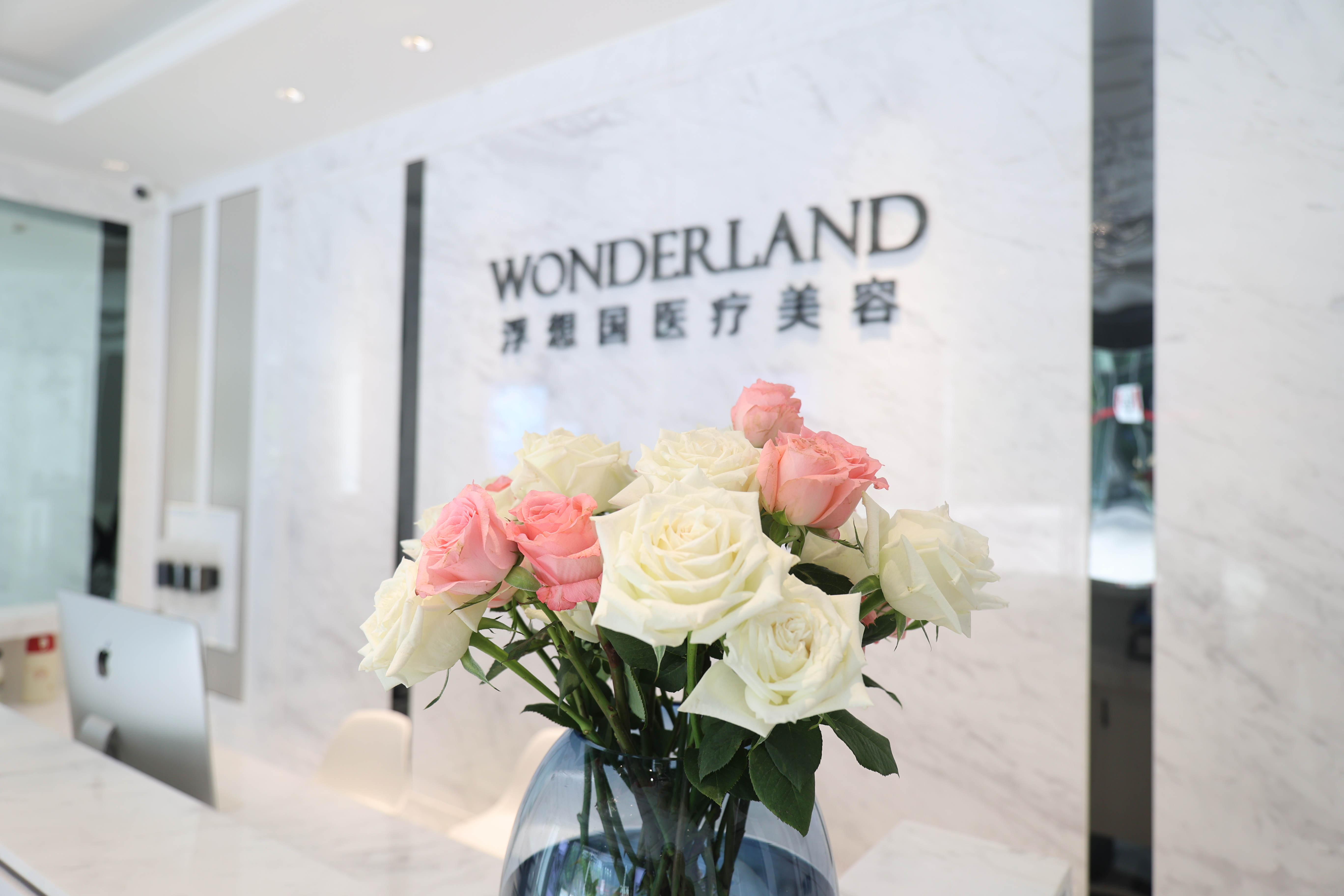 蒋铮铮全脸打造幼态脸