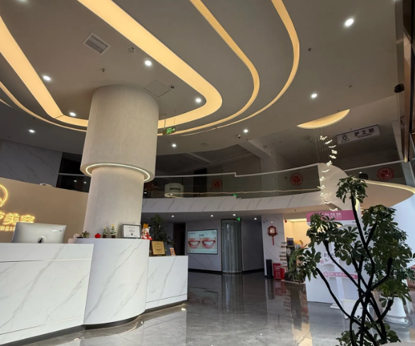 都瞬華醫(yī)療美容門(mén)診部主要診療項(xiàng)目