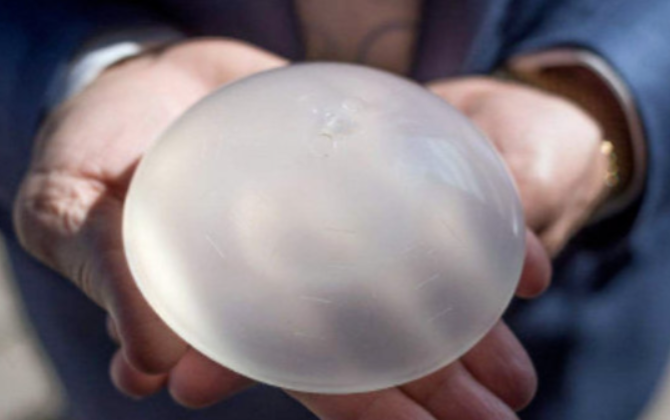 五、傅少梅医生注射物取出适配人群+面诊提醒，稳准避坑