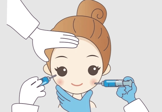 拉萨爱思特幼态脸选哪个医生？郑孝仙擅长细微调整打造精致幼态脸，可以优先面诊